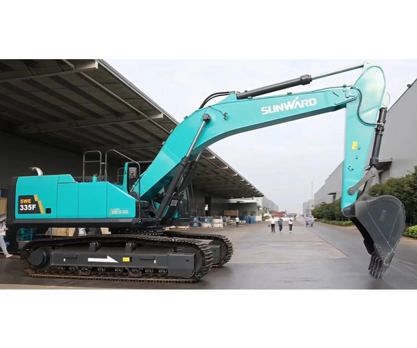 Изображение Большой экскаватор SUNWARD SWE335F
