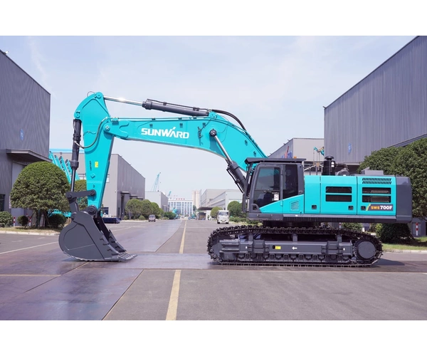 Изображение Карьерный экскаватор SUNWARD SWE700F