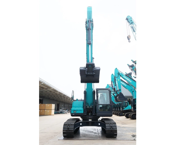 Изображение Среднеразмерный экскаватор SUNWARD SWE205E