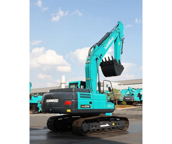 Изображение Среднеразмерный экскаватор SUNWARD SWE205E