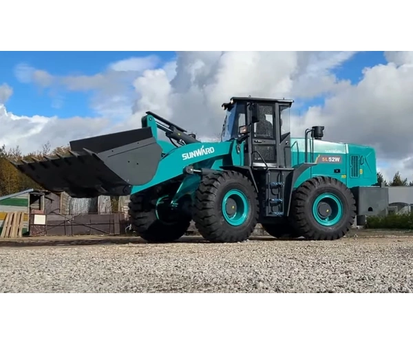 Изображение Фронтальный погрузчик SUNWARD SL52W