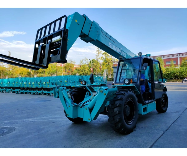 Изображение Телескопический погрузчик SUNWARD SWTH3915